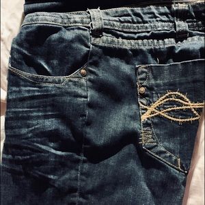 Cowgirl Tuff “Classic” 34x36 women’s jeans